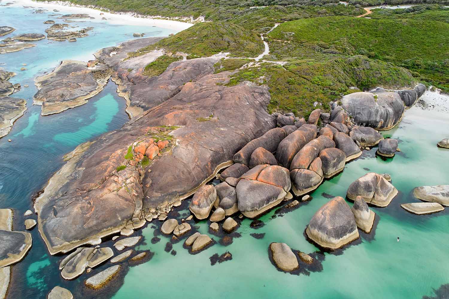 Bo Wong's Immersive Retreat in Western Australia - Green Pools